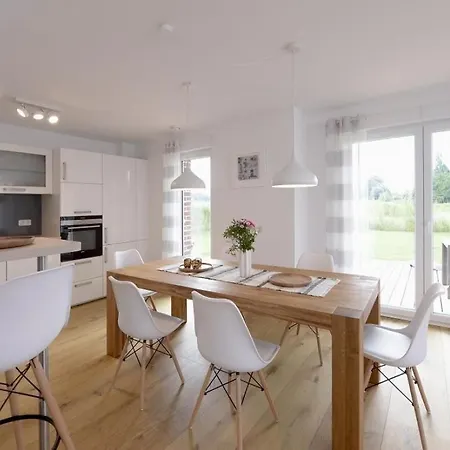 3 Meeresperlen Strandhaus * Groß Schwansee