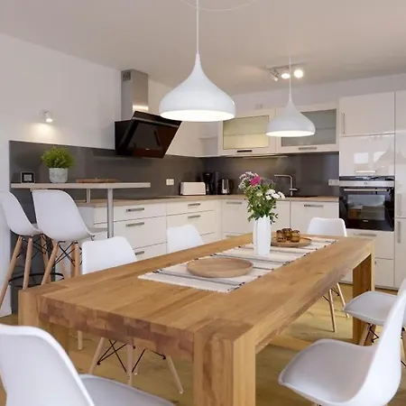 3 Meeresperlen Strandhaus Apartment Gross Schwansee