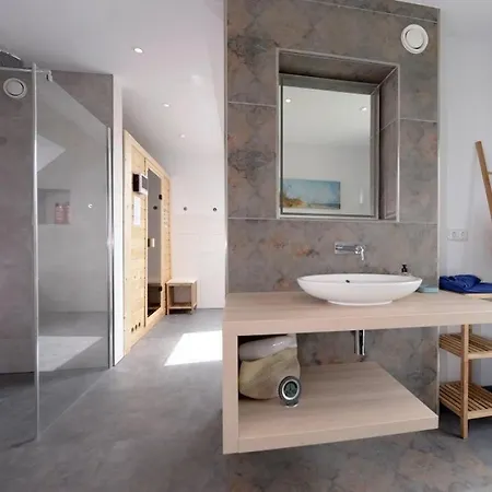 3 Meeresperlen Strandhaus * Groß Schwansee